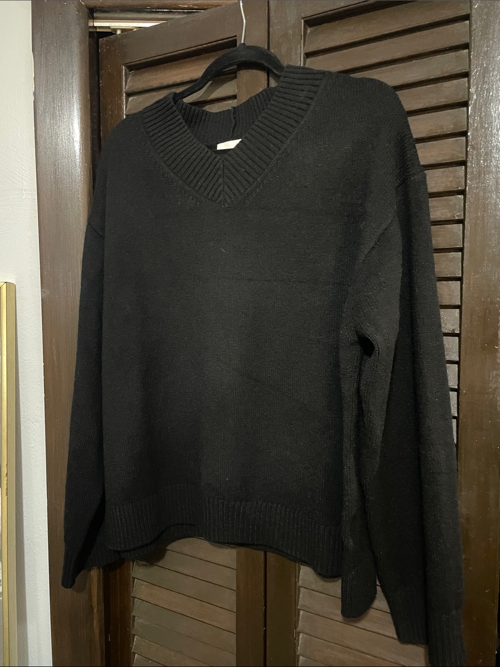Women's Black V-Neck Sweater - Everyday Knit